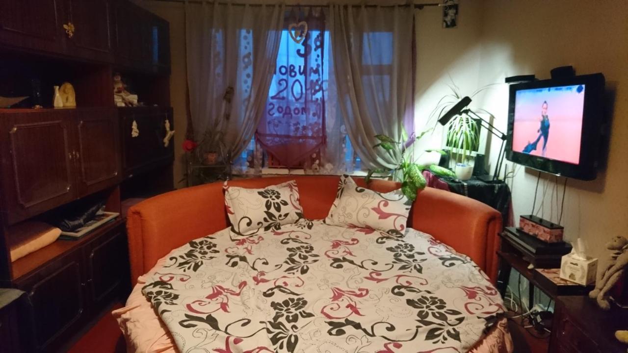 Apartment On Raisy Okipnoi 5 Киев Экстерьер фото